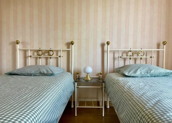 公寓 Le Vintage Des Oliviers - Vue Aude Ascenseur Et Parking 卡尔卡松